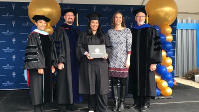 Christina Tomlinson, graduate