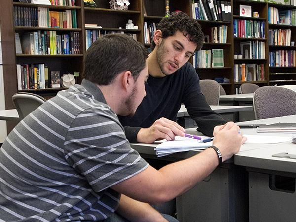 A tutor helps a Wake Tech student in the Individualized Learning Center.