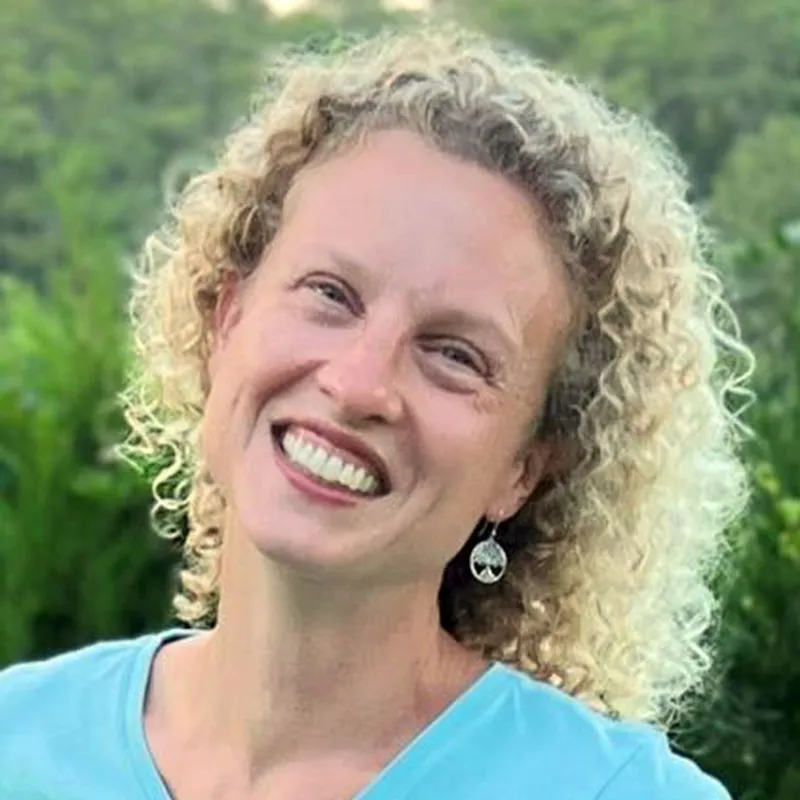 image of Wake Tech graduate Allyson Tomasello smiling