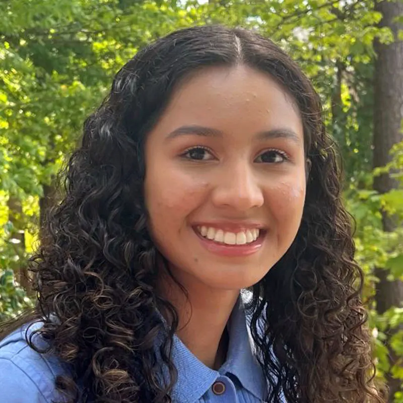 image of Wake Tech graduate Isabella Hernandez