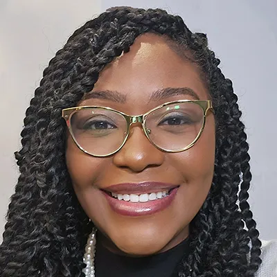 Shacoya Bates