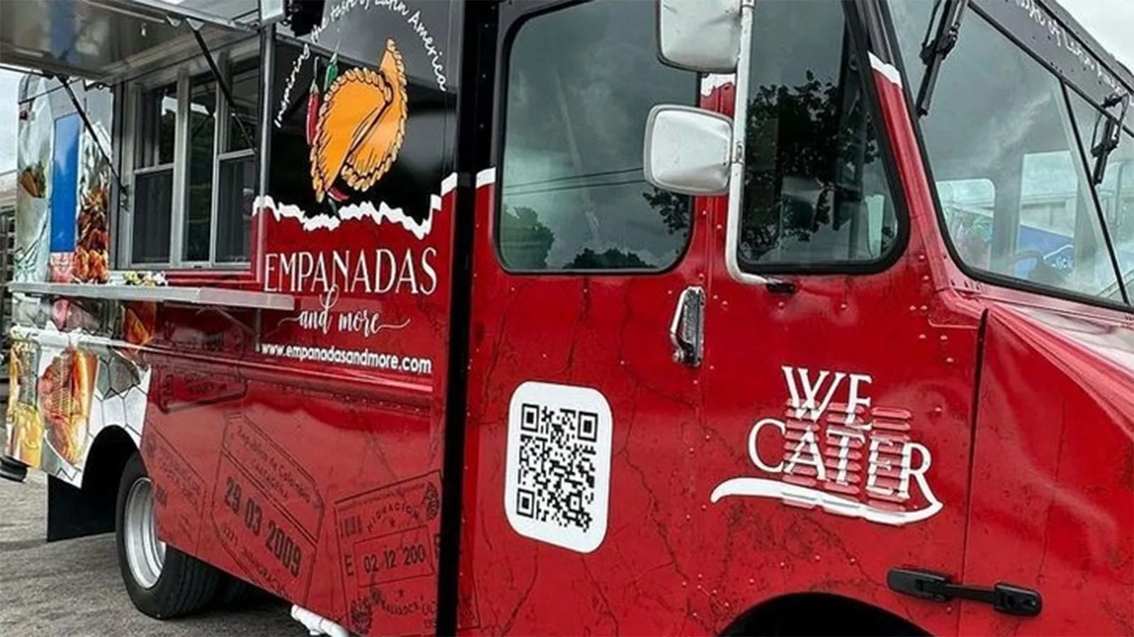 Empanadas &amp; More food truck
