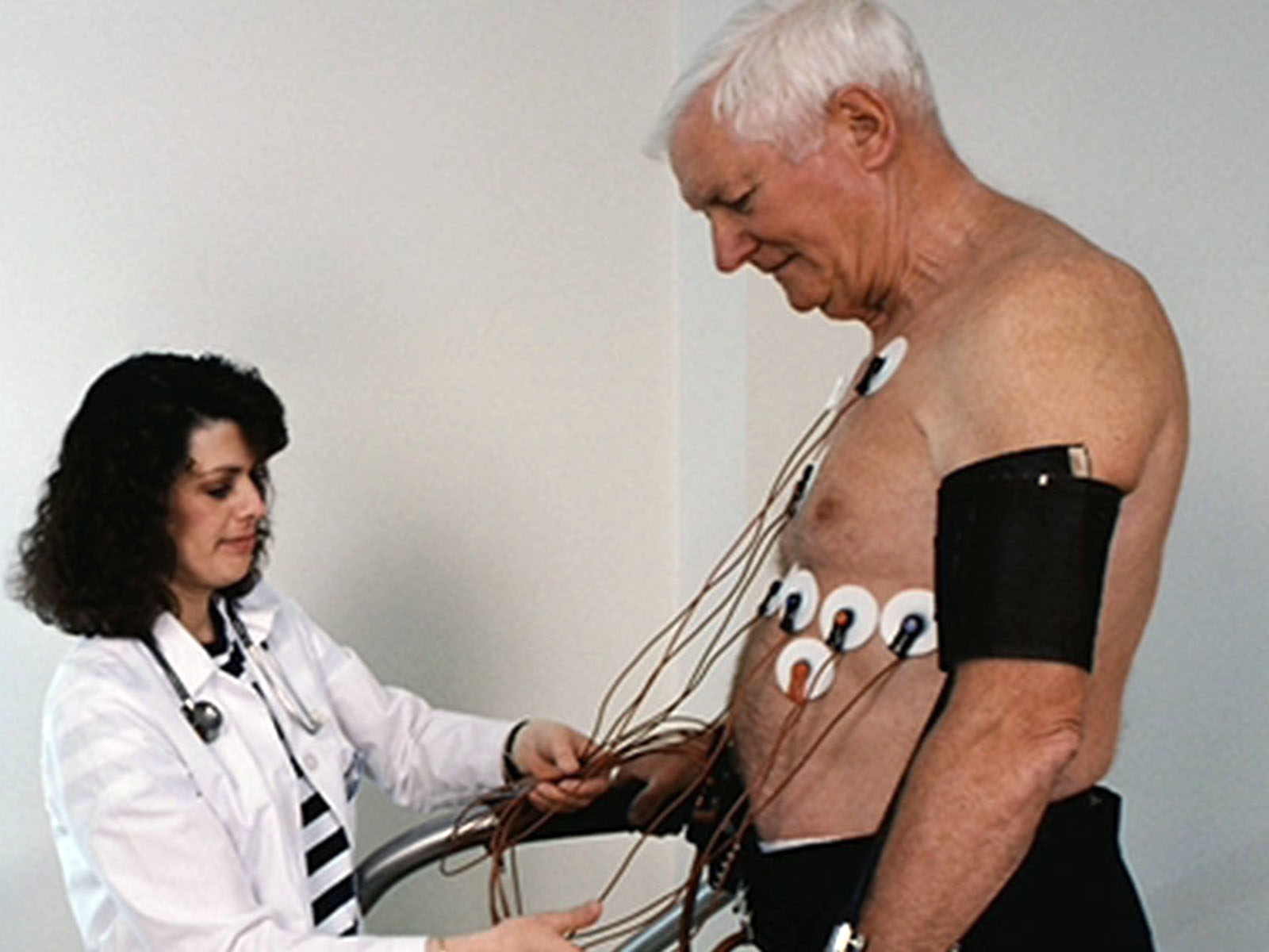 EKG technician image
