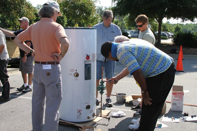 Wake Tech Students Learn to Install Solar Panels
