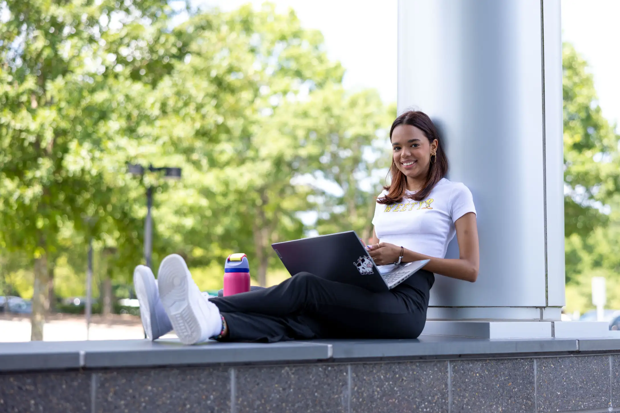 Wake Tech student studying on first day of 2024-25 academic year.