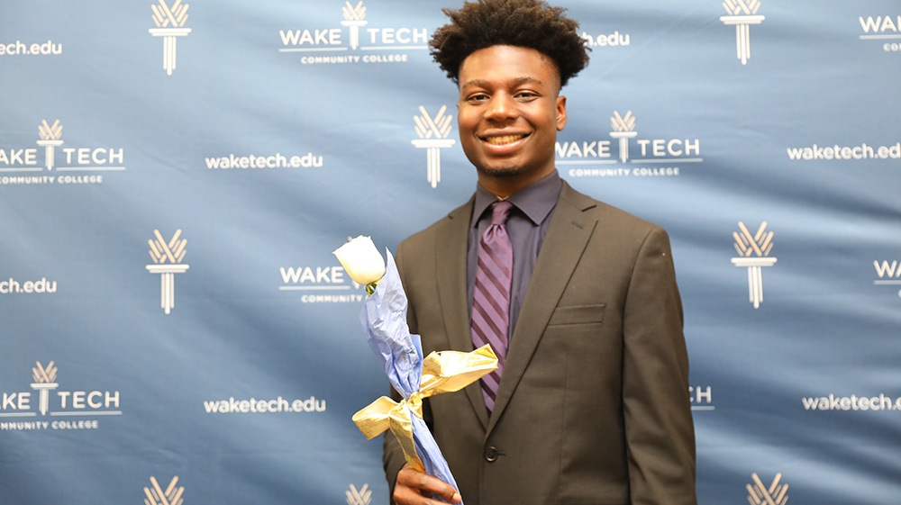 Phi Theta Kappa Celebrates New Members   