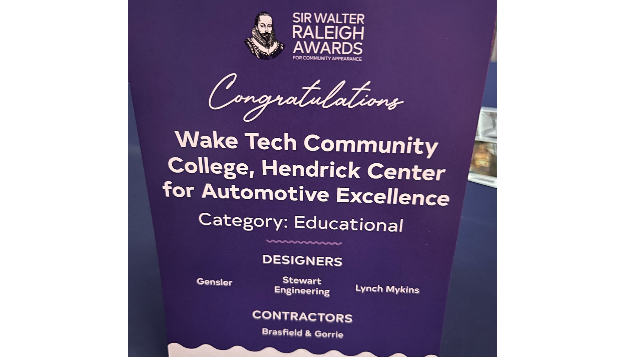 The facility was designed by global architecture firm Gensler, who says it is designed to draw out the best in students and motivate faculty and visitors to engage in the discovery of their craft.