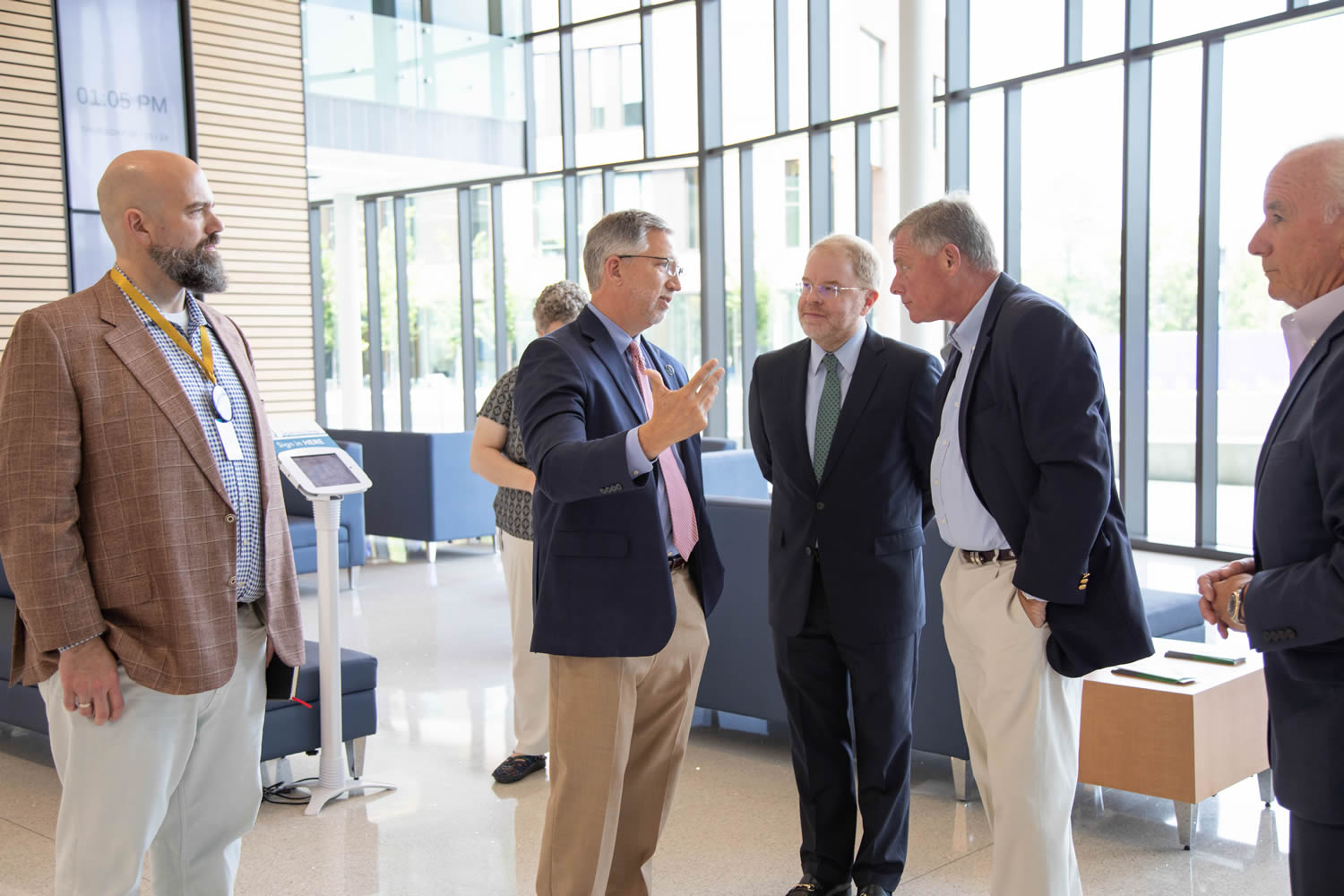 US Senator Richard Burr visited Wake Tech’s RTP Campus in Morrisville today. He toured the campus along with President Scott Ralls, Provost Keith Babuszczak, Board Chair Tom Looney, and NC Community College President Peter Hans.