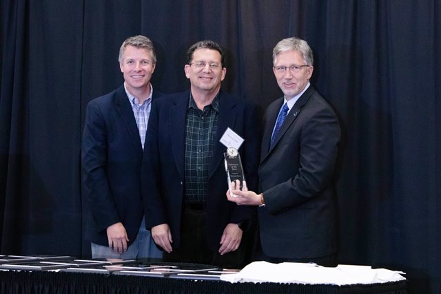 Dr. Howard Ellis, Volunteer of the Year Award