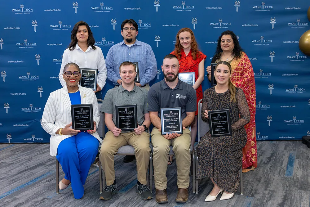 Students receive Academic Excellence Awards