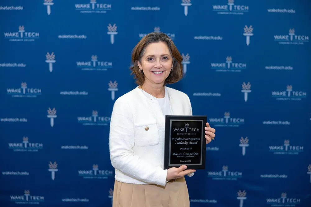 Monica Gemperlein receives Excellence in Executive Leadership Award