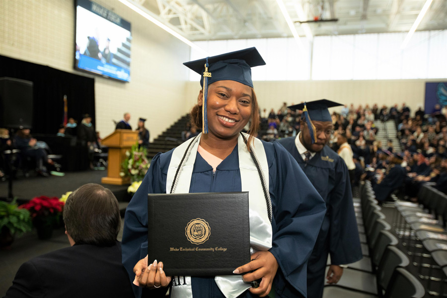 College Celebrates Fall Graduates