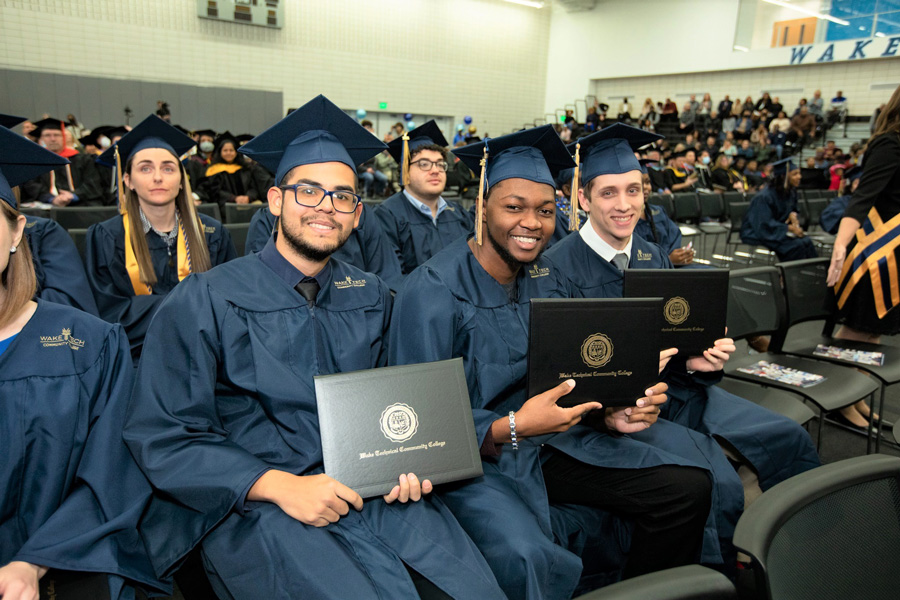 College Celebrates Fall Graduates