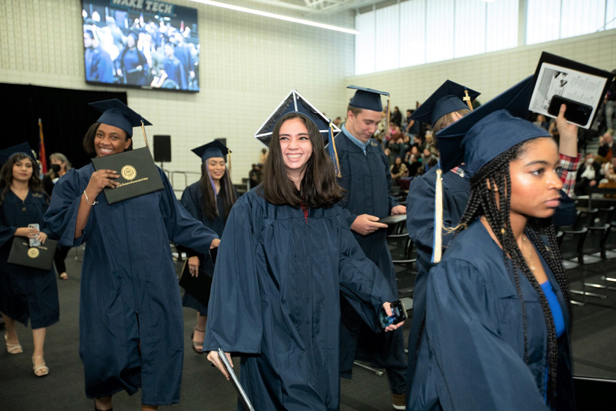 College Celebrates Fall Graduates