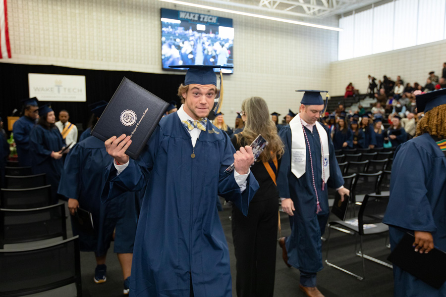 College Celebrates Fall Graduates