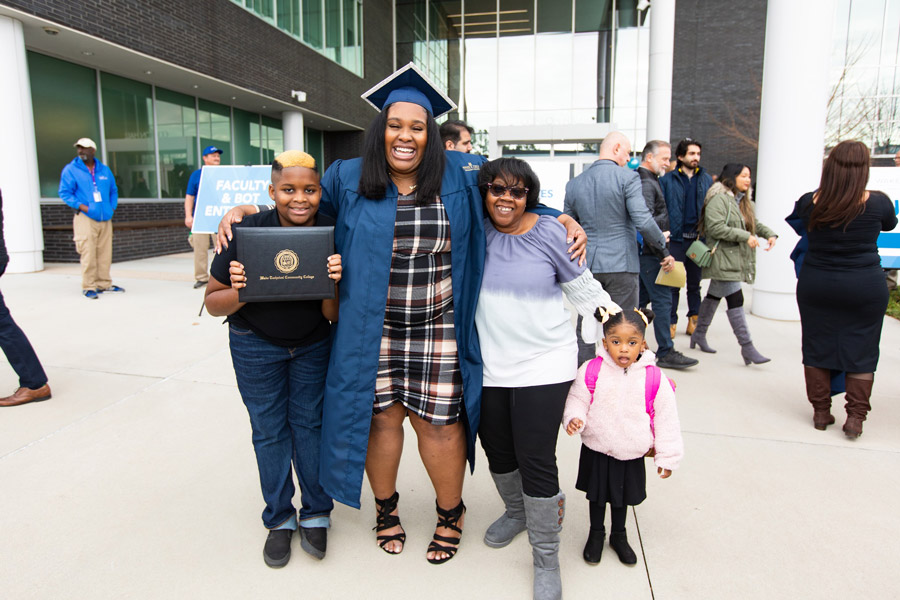 College Celebrates Fall Graduates