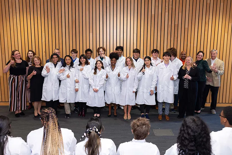 Biotech Students Receive Lab Coats