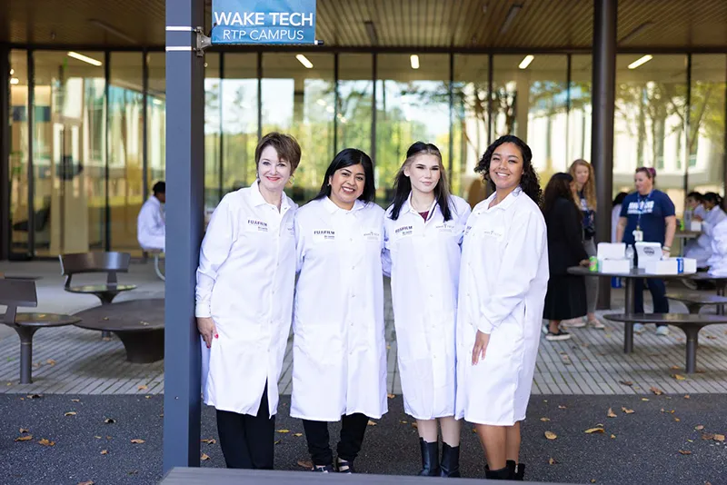 Biotech Students Receive Lab Coats