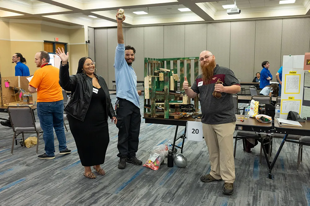 2nd place, High Egg-Spectations