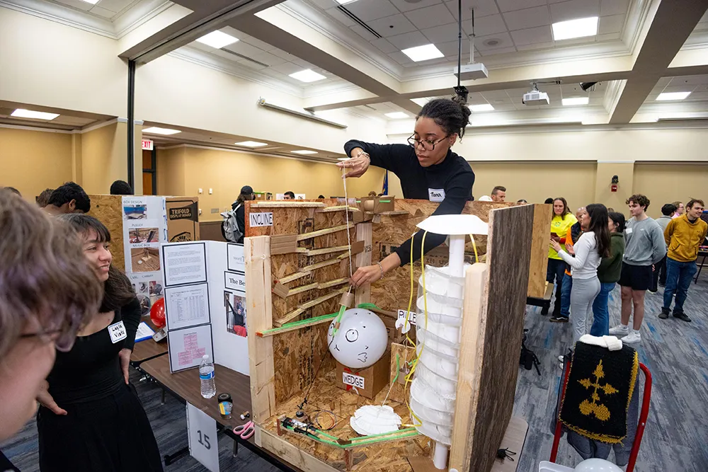  Machine-Building Competition Sparks Creativity, Teamwork 