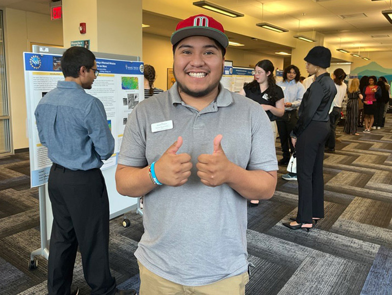 Students Present Research Discoveries