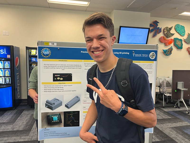 Students Present Research Discoveries