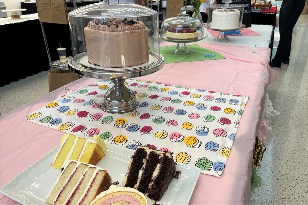 College Hosts Bakers’ Row 