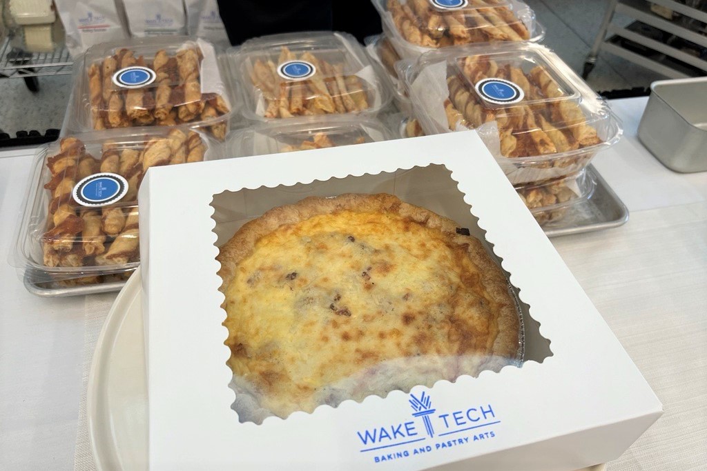 College Hosts Bakers’ Row 
