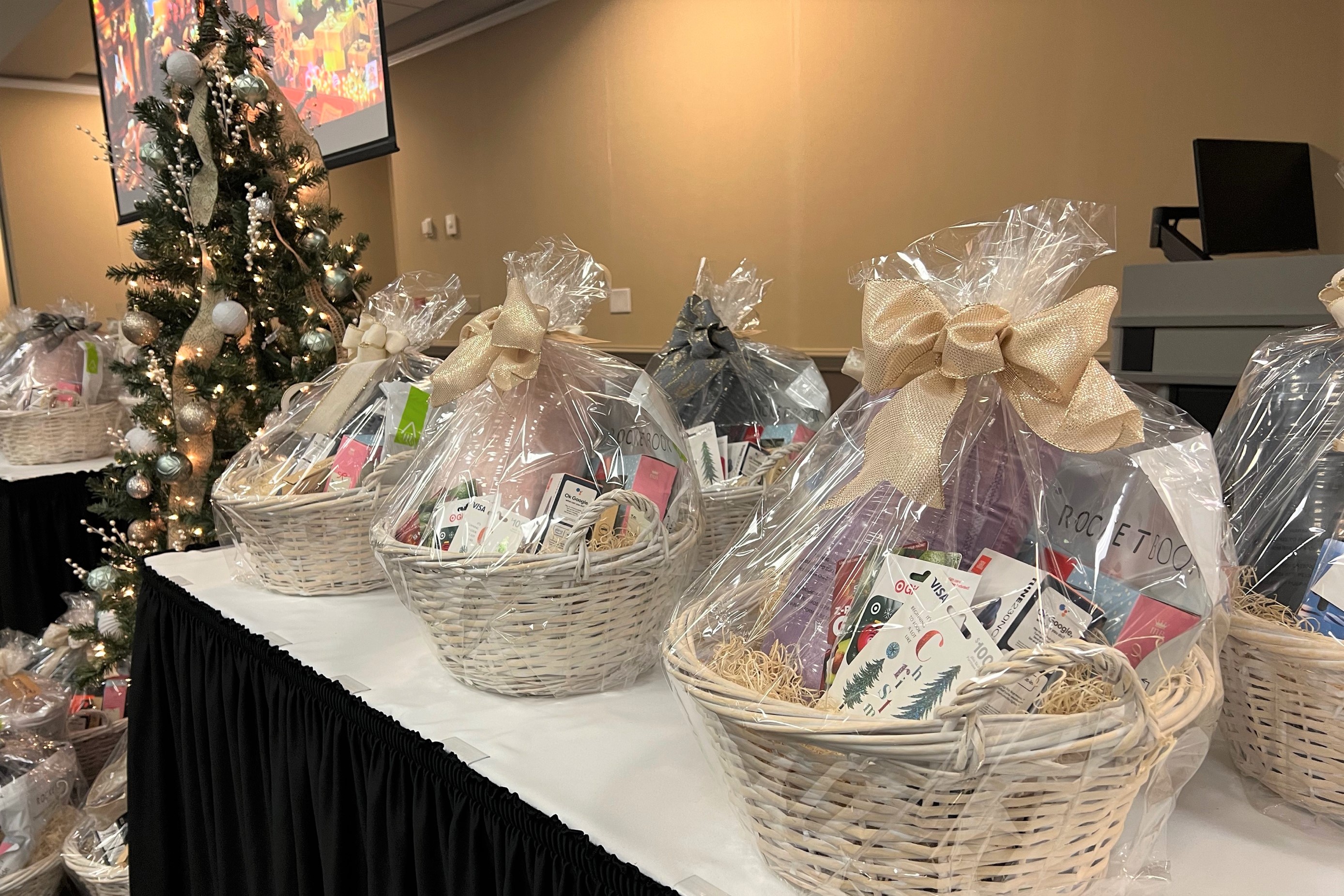 Fostering Bright Futures Celebration Provides Fellowship and Gifts 