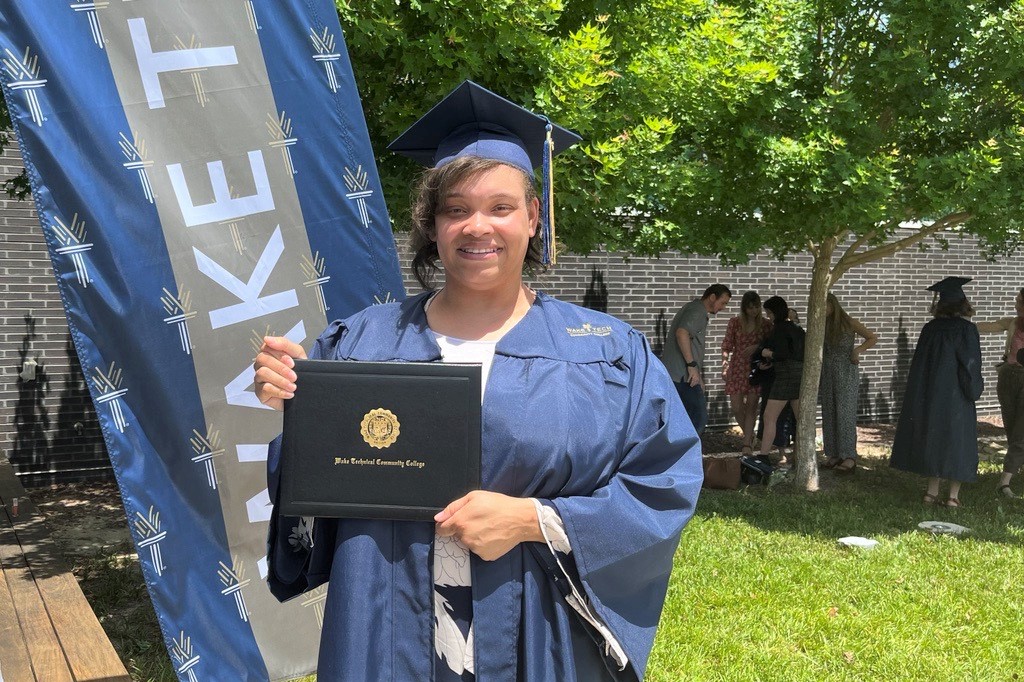 Emerald Owens, graduate 