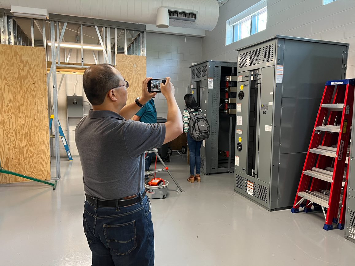 Community Gets Glimpse of New Center for Building Technologies