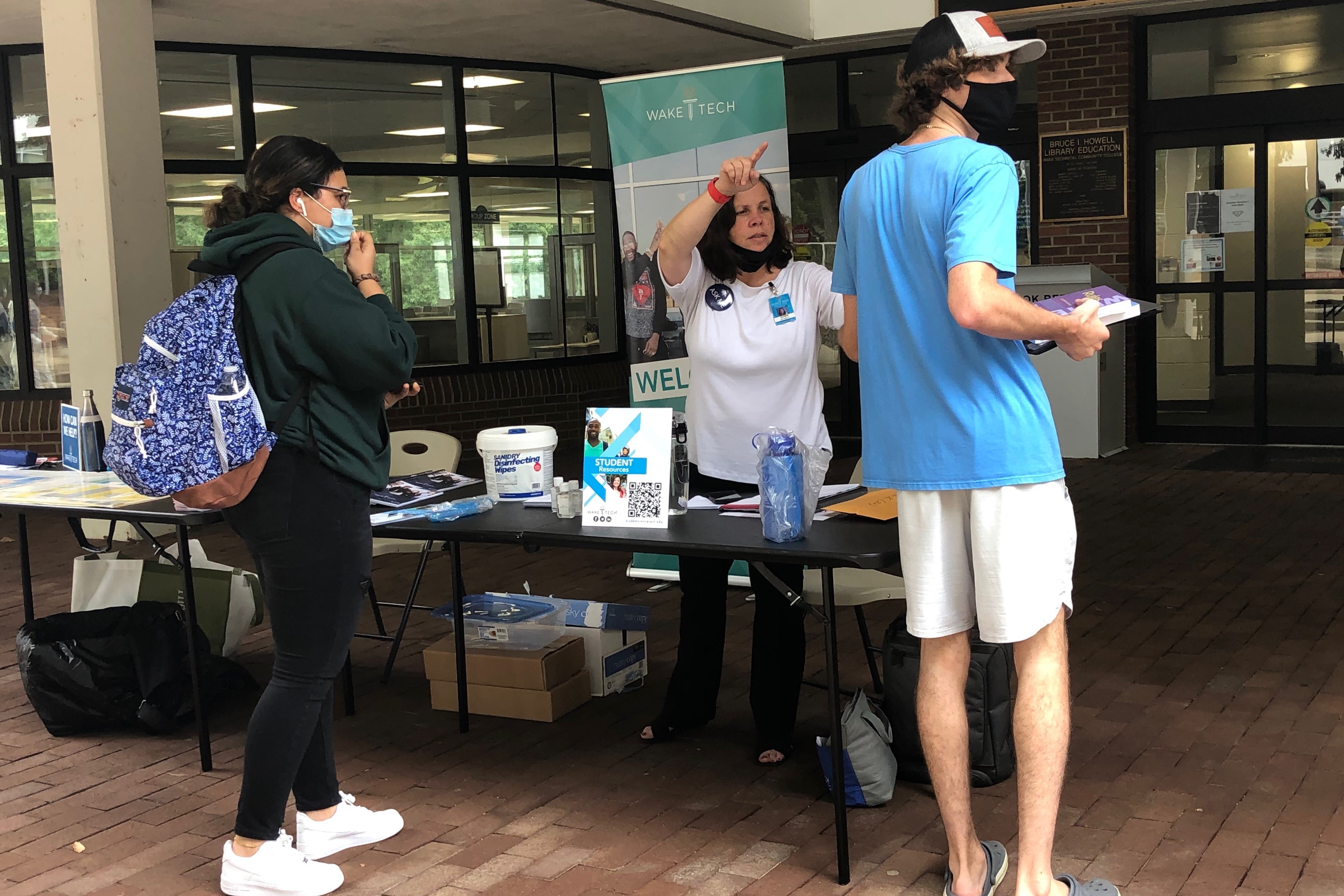 Wake Tech Welcomes Students to Fall Semester (Southern Wake Campus)