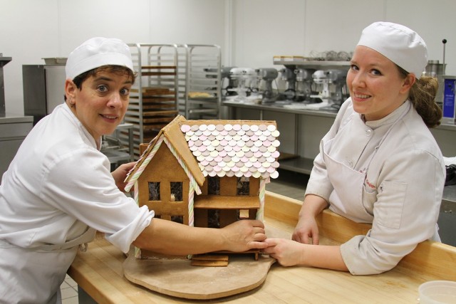 Wake Tech Baking Students Build Houses for Charity