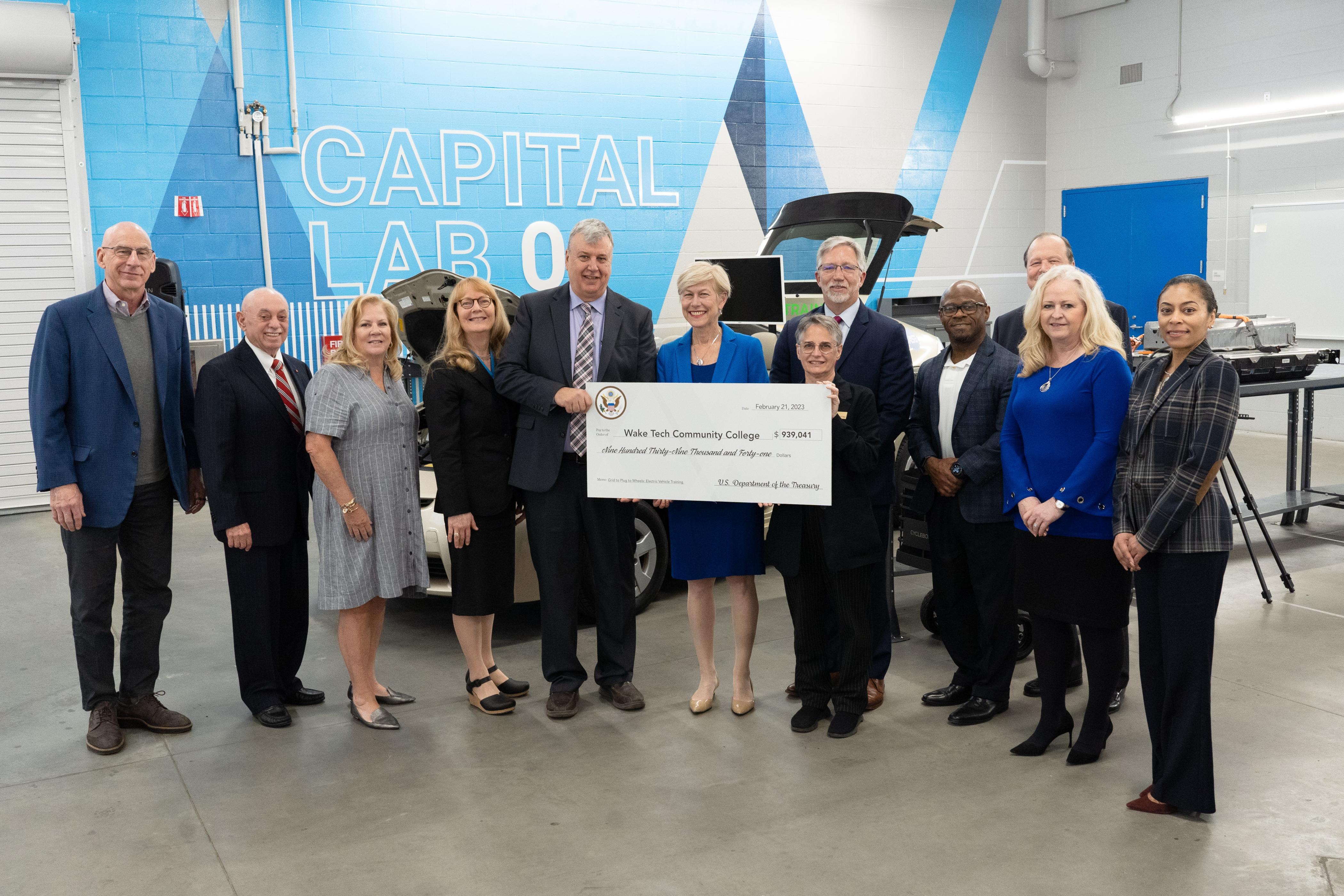 College Powers to Forefront of Electric Vehicle Education 