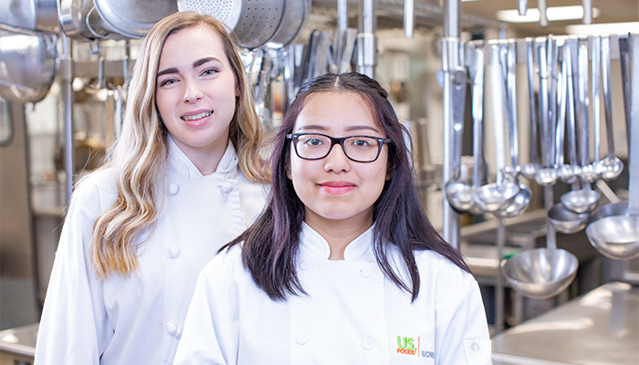 Hannah Smith and Karla Jimenez, recipients of the fall 2019 US Foods Scholars Award