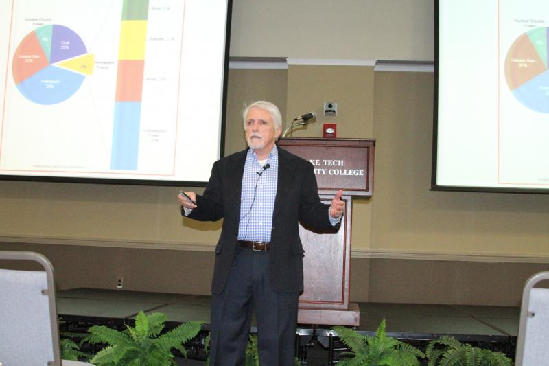 Dr. David McNelis, Sustainable Energy Expert