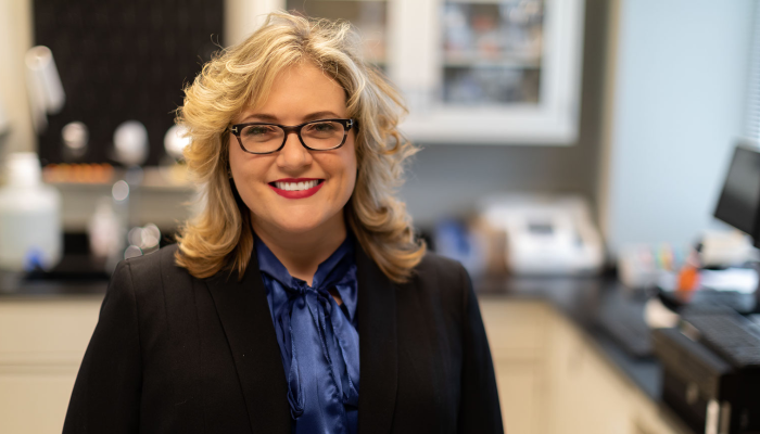 Leslie Isenhour, Biotechnology Department Head & Director of BioNetwork Capstone Center 