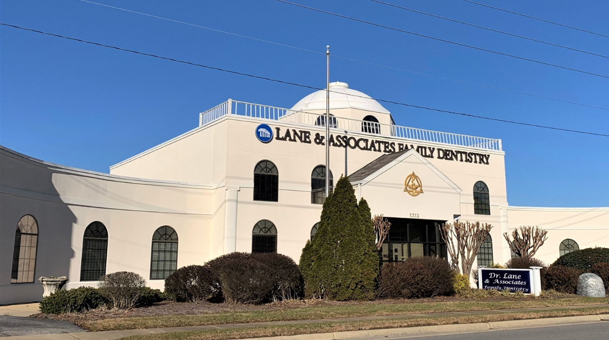 Wake Tech Dental Assisting Program Receives Support from Lane and Associates Family Dentistry