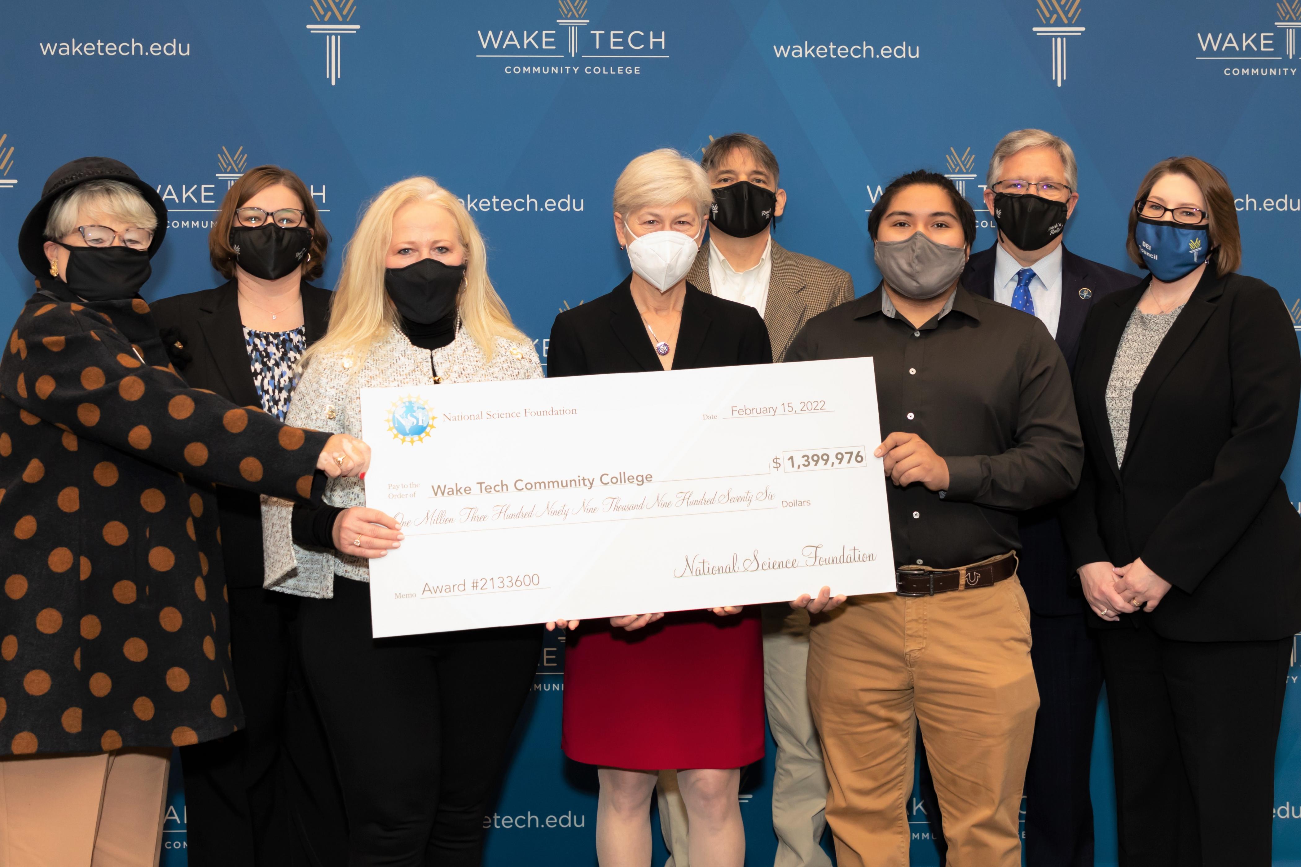 College Receives Major Grant for Undergraduate STEM Research