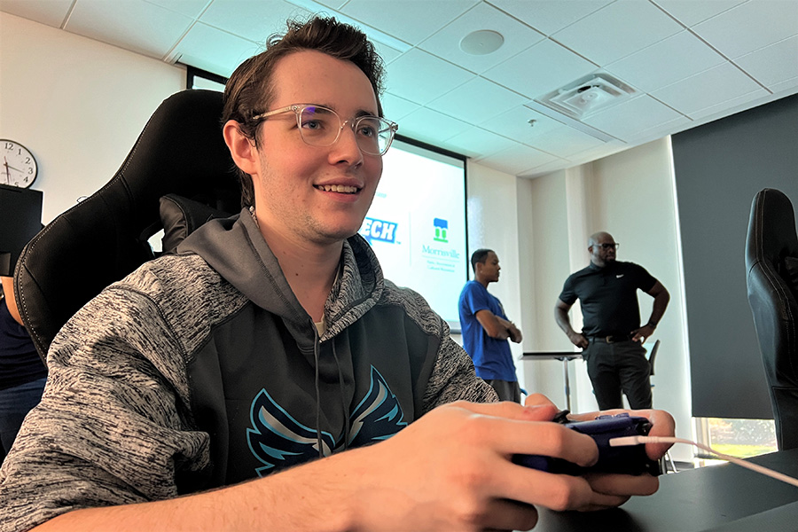 College Teams Up with Town of Morrisville for Esports Program