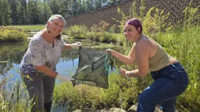 Mentor Melida Gibbs with intern Emma Allred, research: "Comparing Aquatic Biodiversity and Water Quality in Urban Retention Ponds and Natural Creeks"