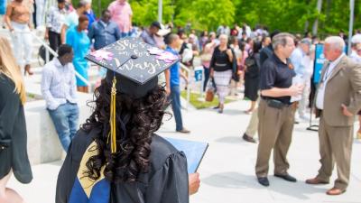 Wake Tech Hosts Commencement Exercises