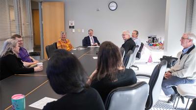 President Scott Ralls Meets with employees at BioNetwork Capstone Center 