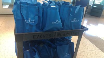Wake Tech Students Receive Thanksgiving Meals