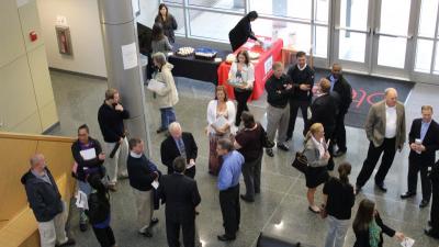 BioNetwork Capstone Center Hosts Biomanufacturing Open House