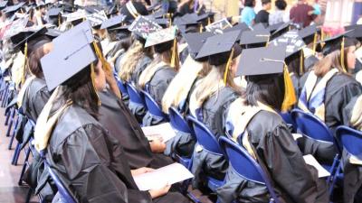 Wake Tech Holds Fall 2015 Commencement Exercises 