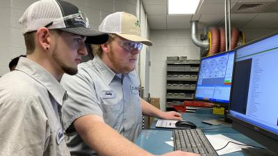 Open House Introduces Students to John Deere Ag Tech Program 