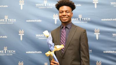 Phi Theta Kappa Celebrates New Members   