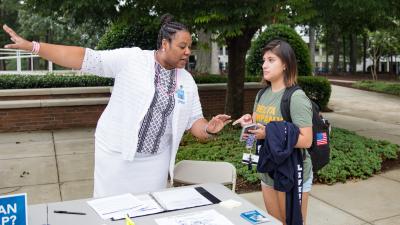 Wake Tech President Dr. Scott Ralls and Students 