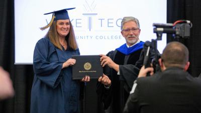 College Honors Wake Tech Fall Graduates